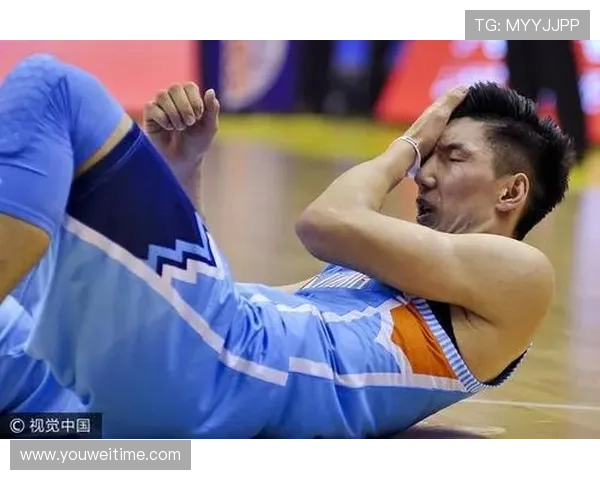 成都篮球队杯赛征程回顾与突破之路的精彩瞬间分析